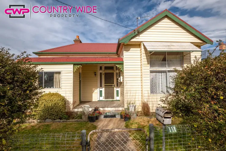 111 Bourke Street, Glen Innes NSW 2370