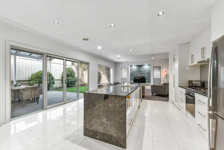 Sixth view of Homely house listing, 2/11 Allison Street, Mount Gambier SA 5290
