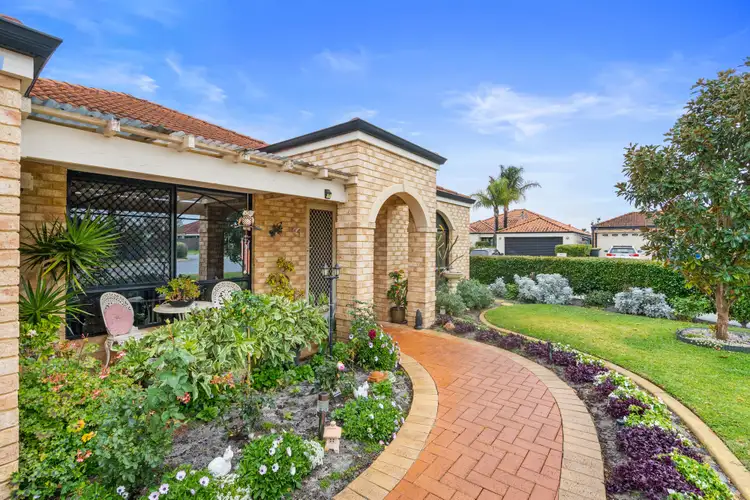 9 Granada Way, Ellenbrook WA 6069