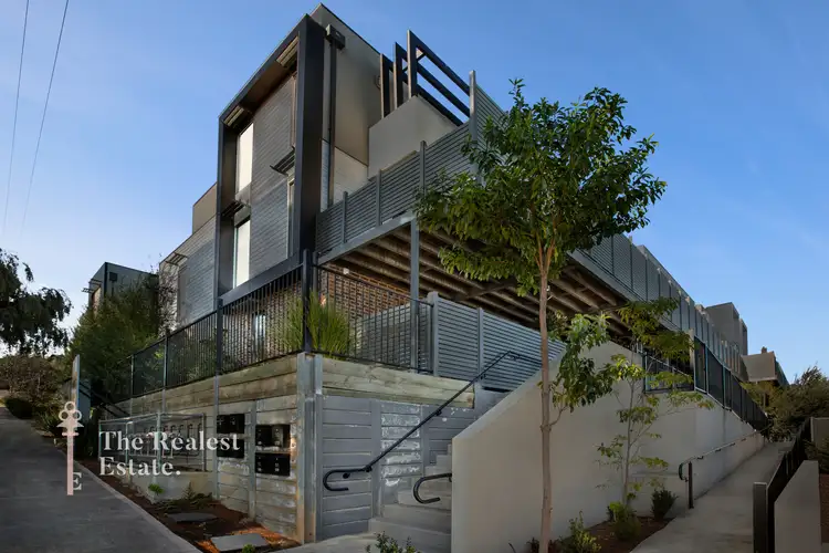 15/19 Langtree Avenue