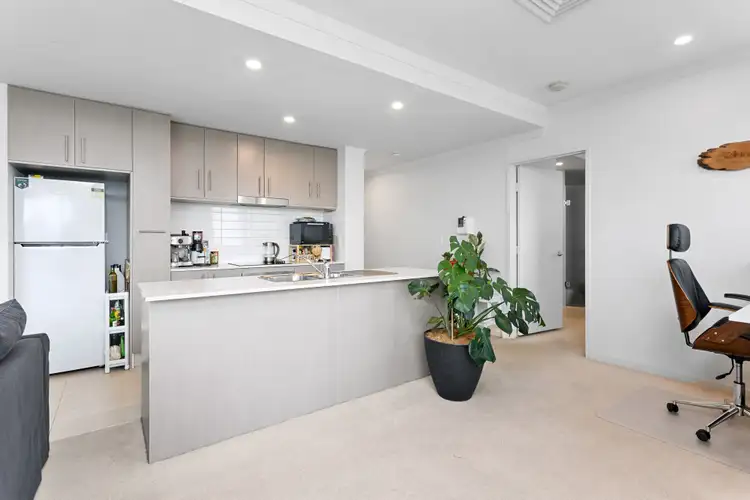 Sixth view of Homely apartment listing, 2/3 Prowse Street, West Perth WA 6005