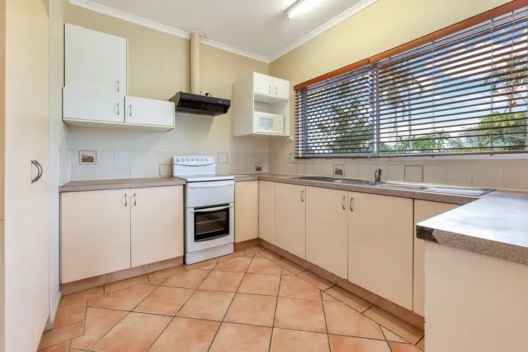 Fourth view of Homely house listing, 10 Calandrinia Court, Moulden NT 830