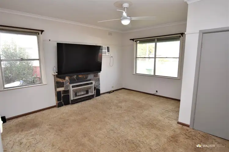 Second view of Homely house listing, 8 Lynton Crescent, Kyabram VIC 3620