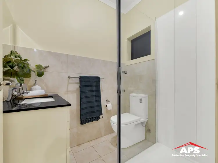 Fifth view of Homely house listing, 8 Karlson Way, Cranbourne North VIC 3977