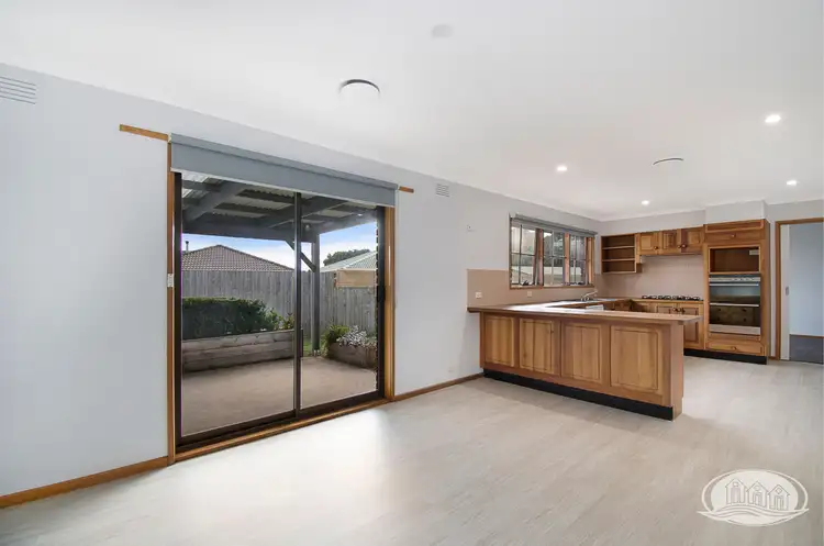 Fourth view of Homely house listing, 6 Stornaway Court, Portland VIC 3305
