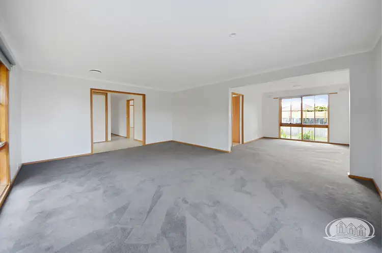 Fifth view of Homely house listing, 6 Stornaway Court, Portland VIC 3305