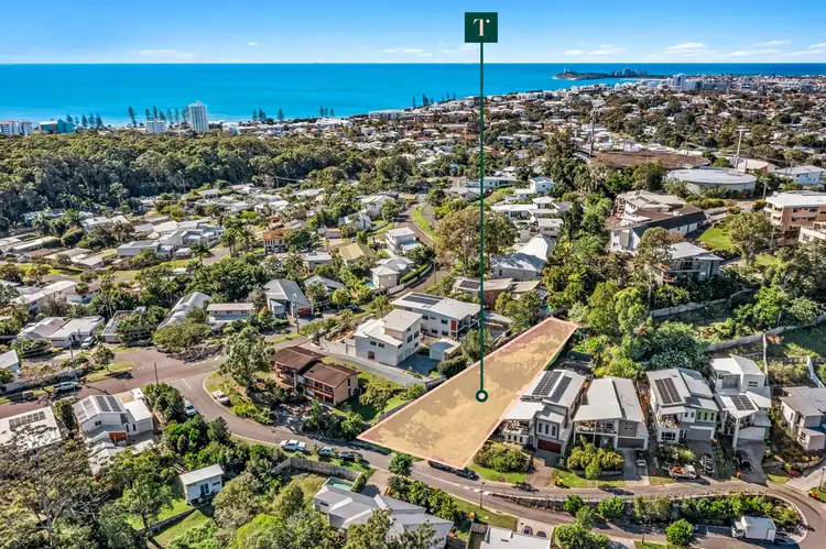 5 The Grove, Alexandra Headland QLD 4572