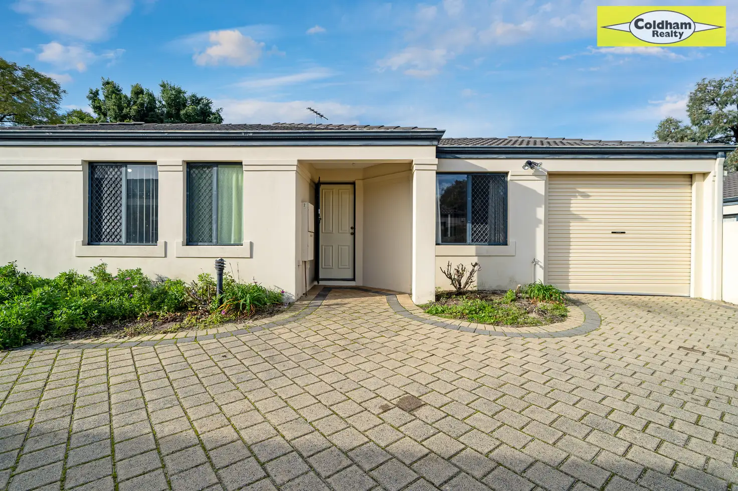 Main view of Homely house listing, 2/5 Holder St, St James WA 6102