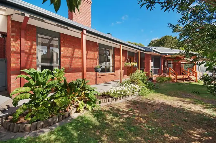 8 Curragh Court, Portland VIC 3305