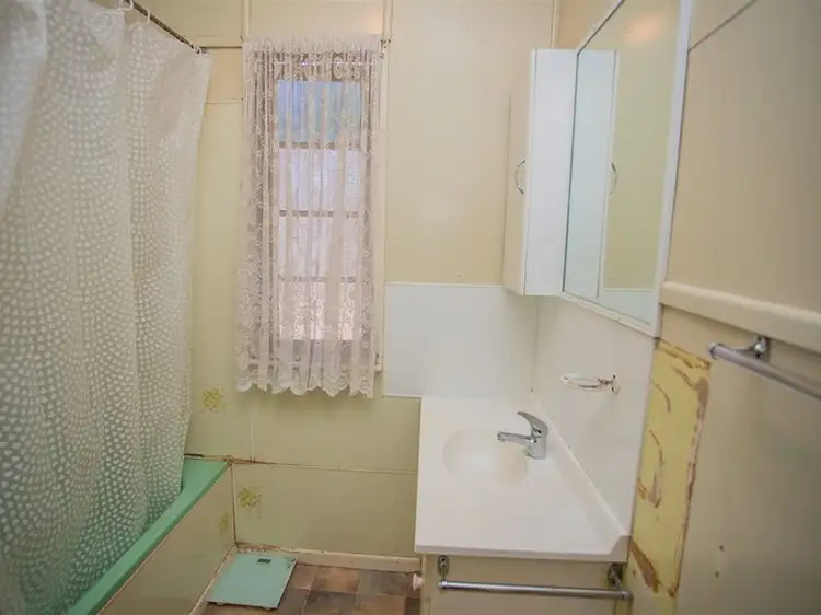 Fourth view of Homely house listing, 7 Zeller Street, Chinchilla QLD 4413