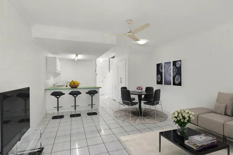 5/8 Short Street, Redlynch QLD 4870