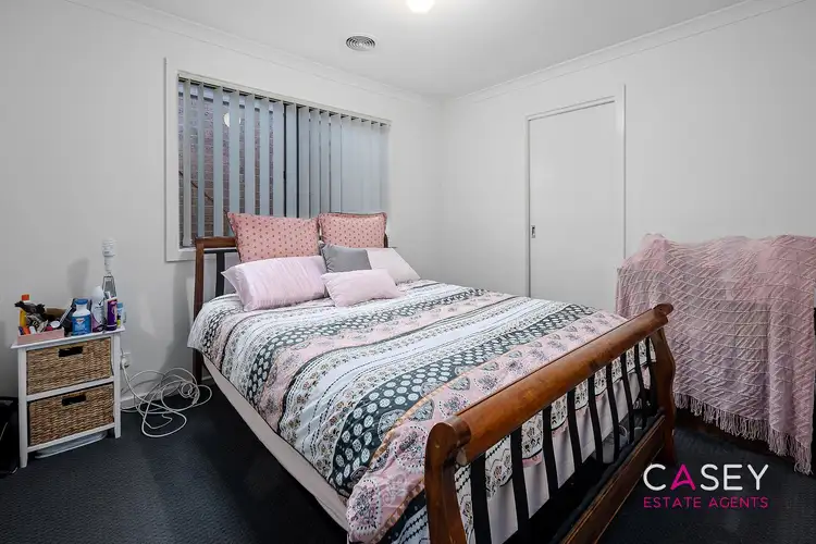 Sixth view of Homely house listing, 21 Shakespeare Court, Drouin VIC 3818