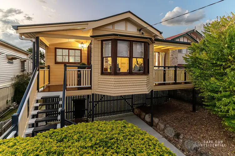 70 Milsom Street, Coorparoo QLD 4151