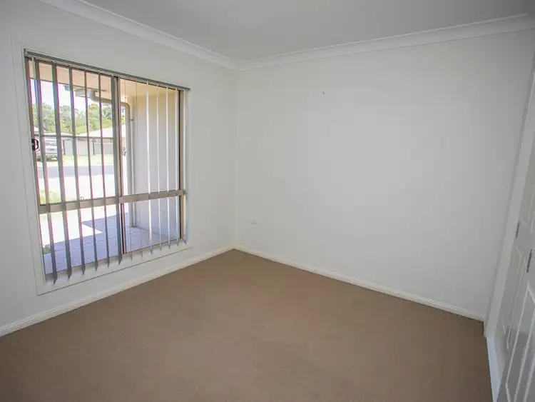 Sixth view of Homely house listing, 8 Sommerfeld Crescent, Chinchilla QLD 4413