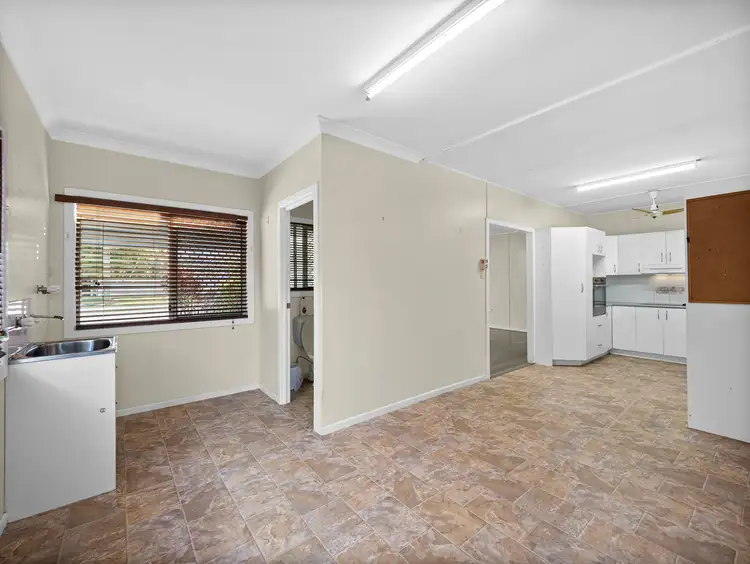 Fifth view of Homely house listing, 8 Tainton Street, Clontarf QLD 4019