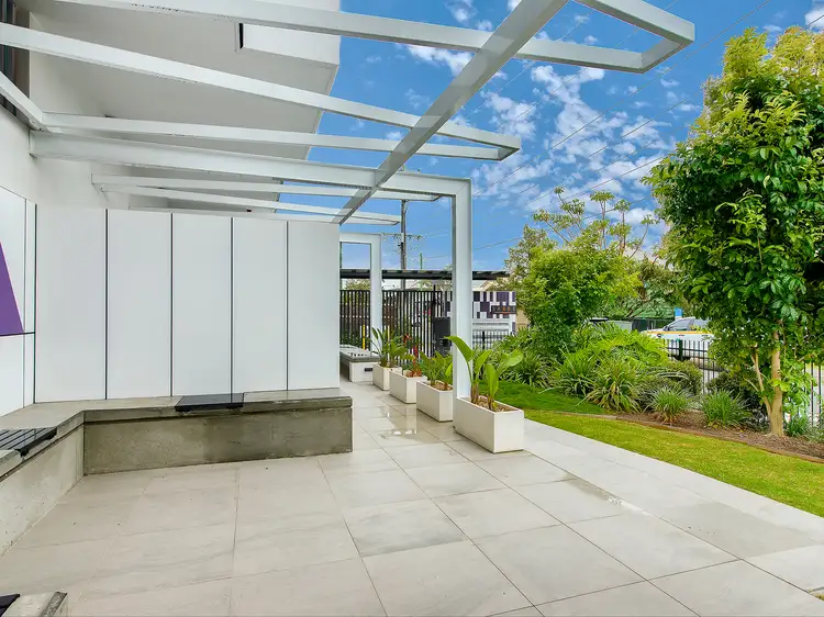 Second view of Homely apartment listing, 9/33 Sword Street, Woolloongabba QLD 4102