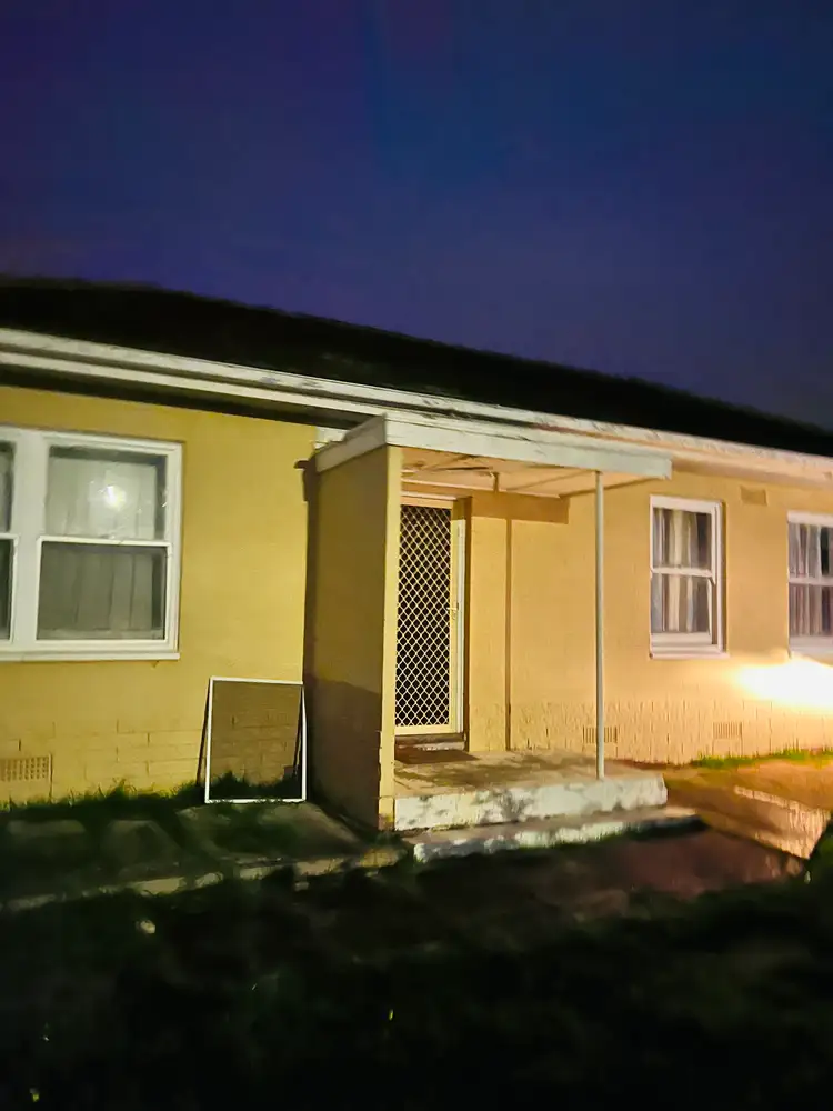 36 Oak Avenue