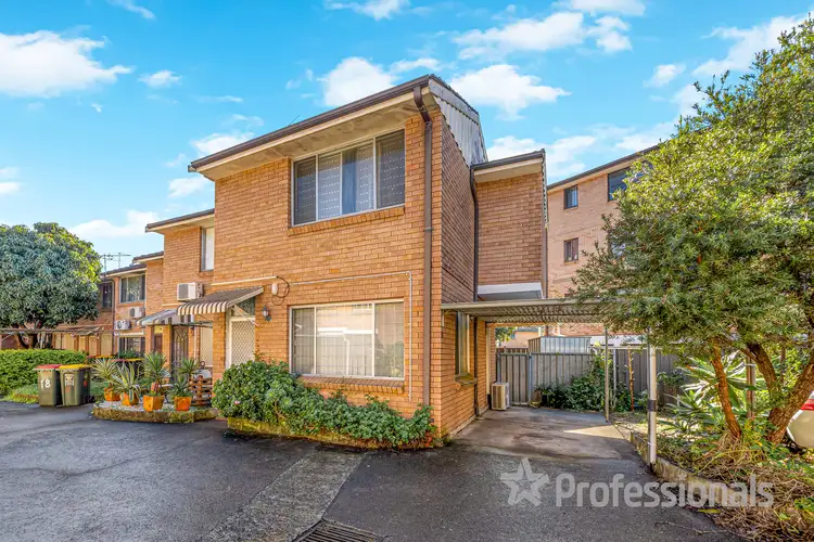 Main view of Homely townhouse listing, 19/2 Waterside Crescent, Carramar NSW 2163