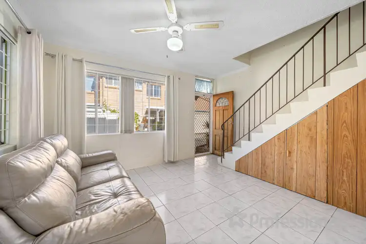 Third view of Homely townhouse listing, 19/2 Waterside Crescent, Carramar NSW 2163