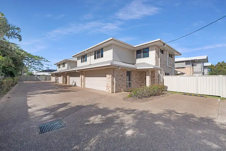 Main view of Homely townhouse listing, 2/6 Mulgrave Street, Bundaberg West QLD 4670