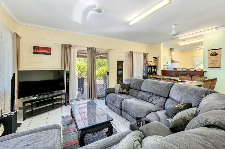 Fourth view of Homely house listing, 31 Harrison Circuit, Woodroffe NT 830