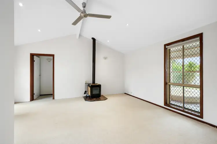 Sixth view of Homely house listing, 3 Trythall Place, Hannans WA 6430