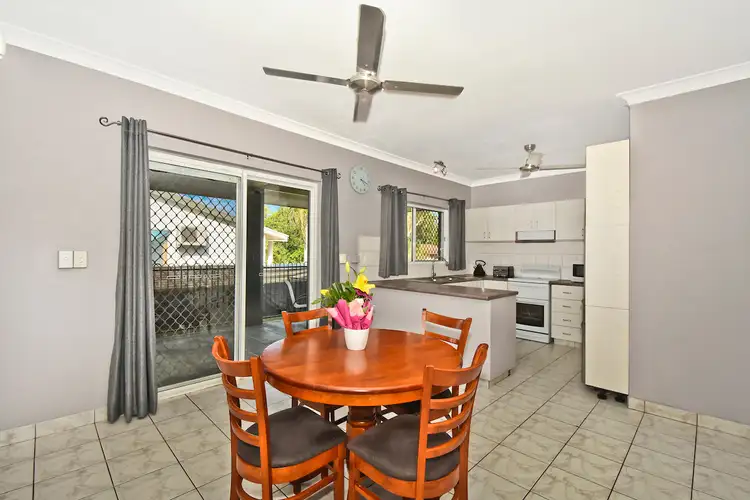 Sixth view of Homely house listing, 30 Strawbridge Crescent, Moulden NT 830