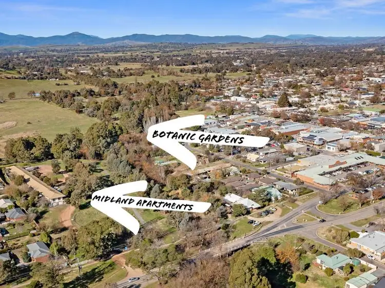 Fourth view of Homely unit listing, 1/5 Midland Highway, Mansfield VIC 3722