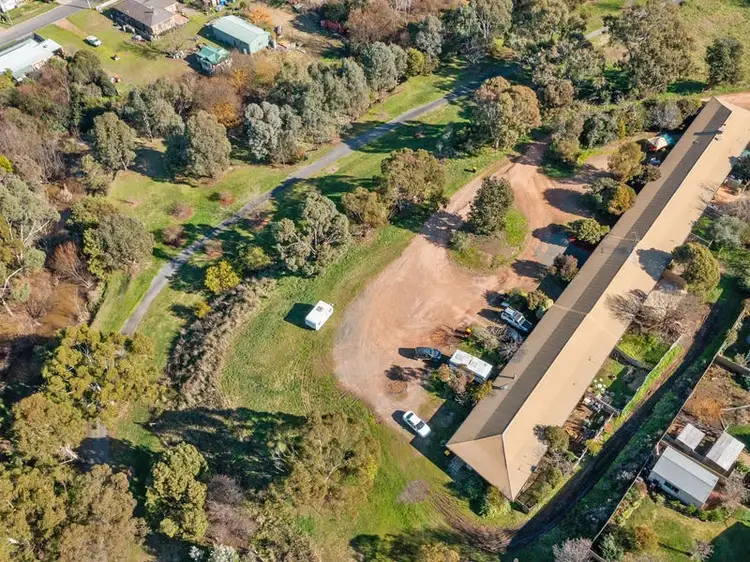 Fifth view of Homely unit listing, 1/5 Midland Highway, Mansfield VIC 3722