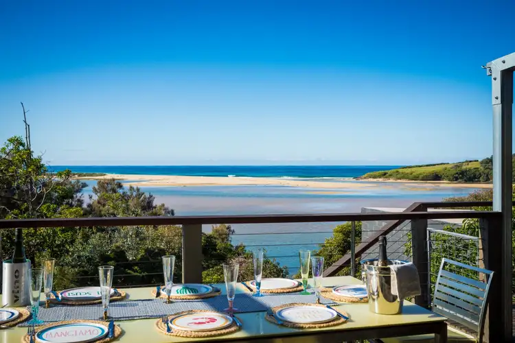 21 Lake View Drive, Wallaga Lake NSW 2546