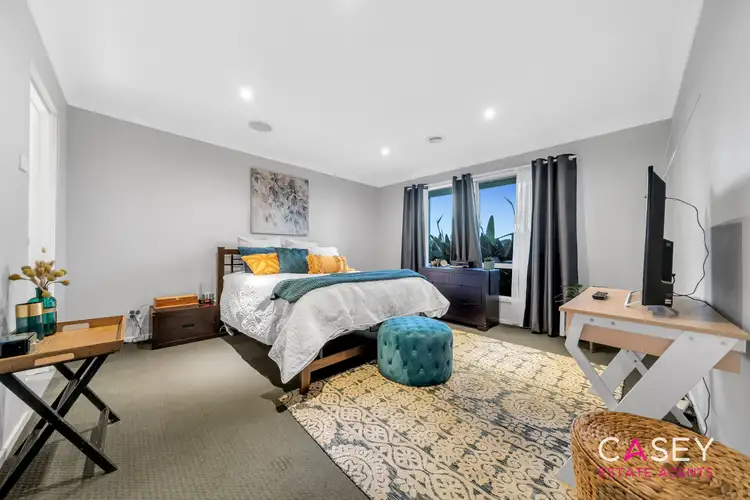 Sixth view of Homely house listing, 28 Baddeley Circuit, Cranbourne North VIC 3977