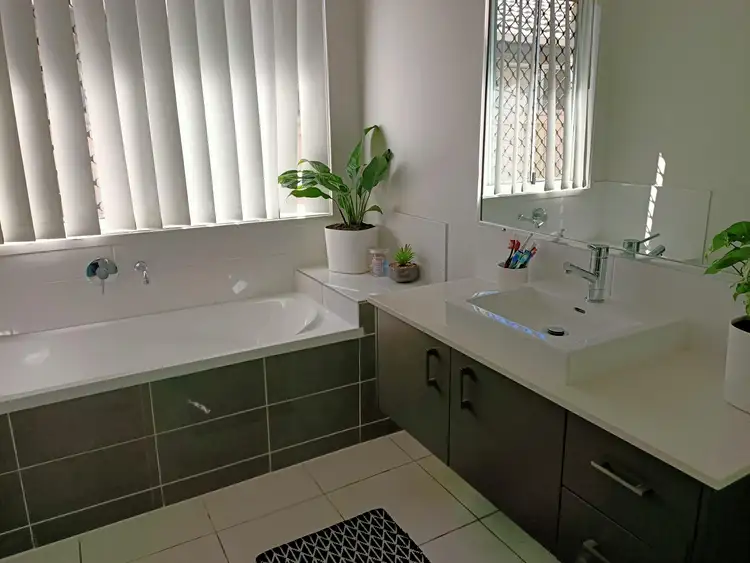 Fifth view of Homely house listing, 28 Ada Street, Leichhardt QLD 4305
