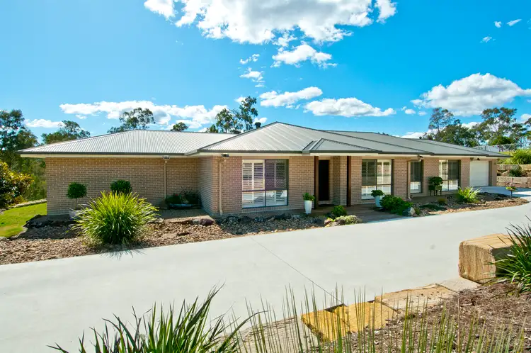 1 Bredalbane Street, Mundoolun QLD 4285
