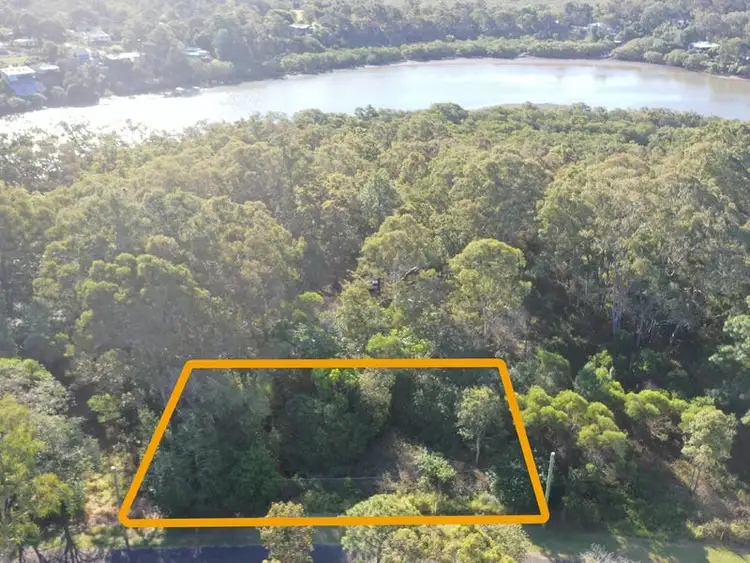 9 Wobur Street, Lamb Island QLD 4184