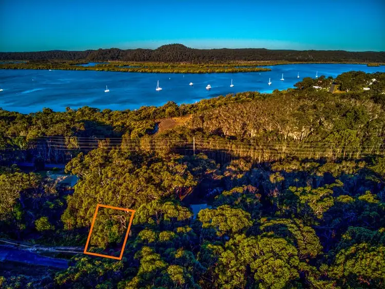 32-36 Yacht Street, Russell Island QLD 4184
