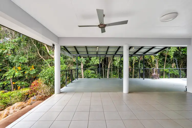 Sixth view of Homely house listing, 8 Hussar Close, Kanimbla QLD 4870