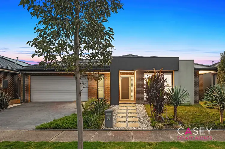 244 Alisma Boulevard, Cranbourne North VIC 3977
