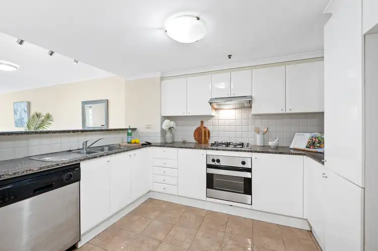 1102/348 - 354 Sussex Street, Sydney NSW 2000