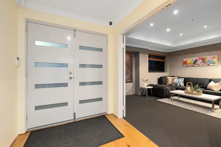 Fourth view of Homely house listing, 6 Edgar Link, Piara Waters WA 6112