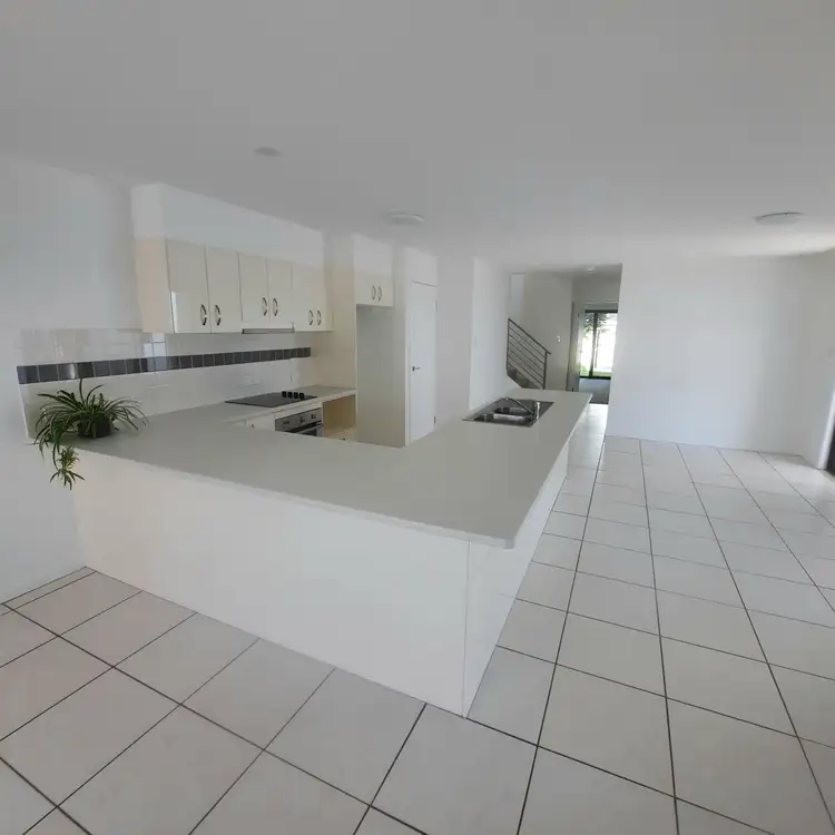 Second view of Homely unit listing, 2/5 Catalina Drive, Mudjimba QLD 4564