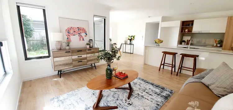 2/4 Xenia Street, Pimpama QLD 4209