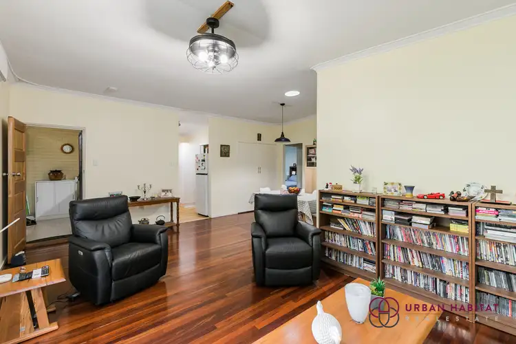 Fourth view of Homely house listing, 30 Inkpen Way, Orelia WA 6167
