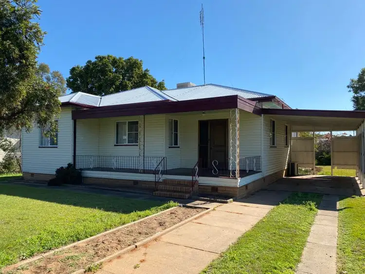 15 Birkett Street, Chinchilla QLD 4413