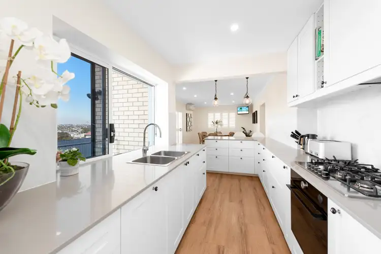 3 Achilles Street, Kedron QLD 4031