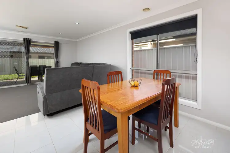 Fifth view of Homely house listing, 2 GEORGINA STREET, Wodonga VIC 3690