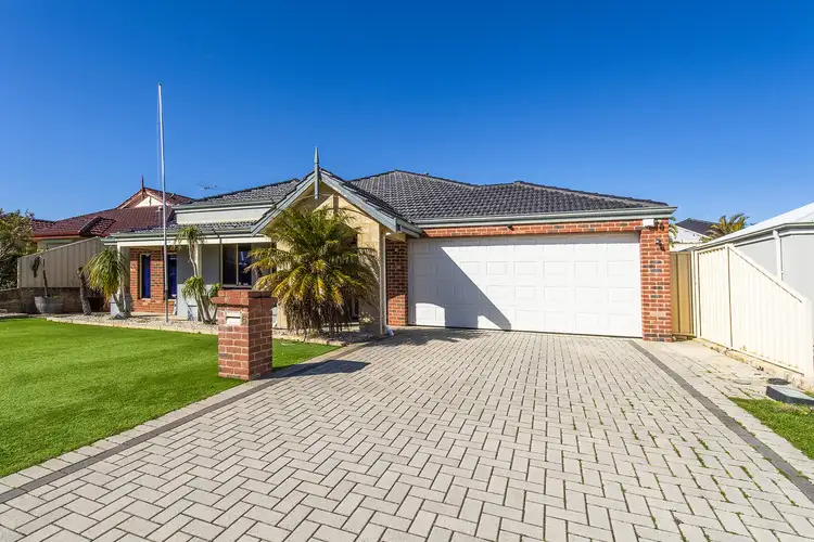 Main view of Homely house listing, 6 Loretta Parkway, Lakelands WA 6180