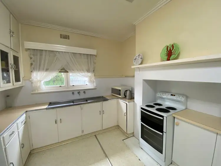 Fifth view of Homely house listing, 86 Cumming Street, Hopetoun VIC 3396