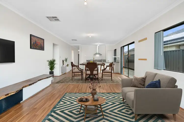 7 Tangara Street, Aveley WA 6069