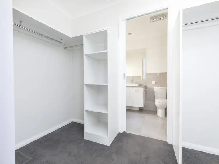 Sixth view of Homely townhouse listing, 5 Stockdale Court, Mildura VIC 3500