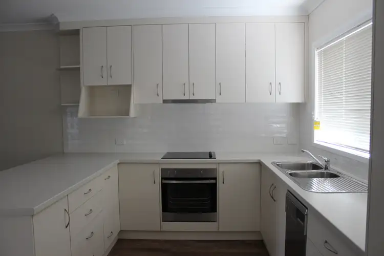 Fourth view of Homely house listing, 445 Prune Street, Lavington NSW 2641